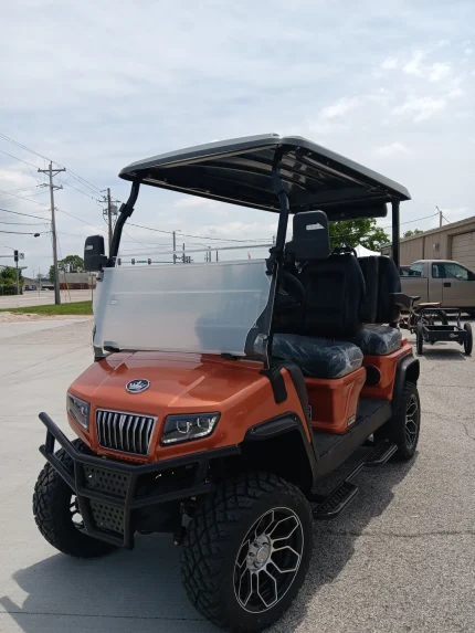Discover Luxury and Performance with the Evolution D5 Maverick 4 Electric Golf Cart